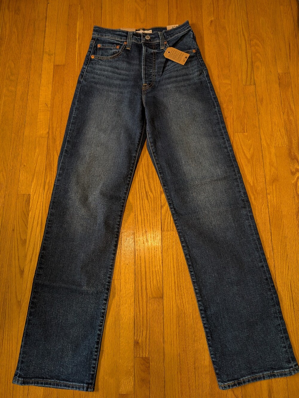NWT Levi’s Ribcage Straight Jeans Dark Wash 25x32 High Rise 79078-0016